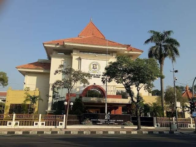 50 Anggota DPRD Surabaya Periode 2024-2029 Ditetapkan, Wajah Baru Bertebaran