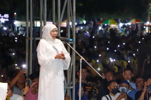 Langkah Gubernur Khofifah Atasi Polemik Penahanan Ijazah Oleh Perusahaan Malah Mendapat Cibiran Dari Warganet